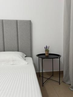 Glorious Apartment - Sarandë - 8
