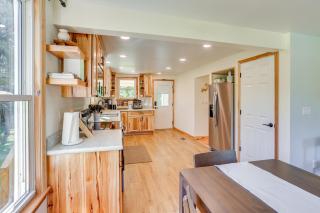 Steps to Susquehanna River Hot Tub Hideaway! - 3