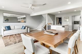 Lakefront Retreat in Horseshoe Bay with Private Dock - Horseshoe Bay - 8