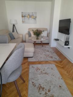 Filip Apartman - Zgrada Jolly Apartmani - 7