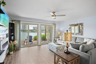 High Tides and High Proof 105 condo - 9
