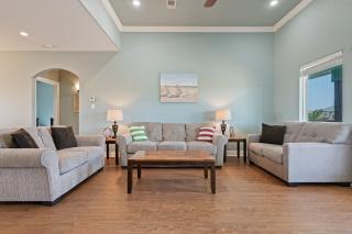 Pelican Post home - 8