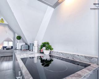 Marston Suites Sollihull - Marston Green - 6