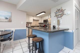 Island Winds East 707 condo - Gulf Shores - 5