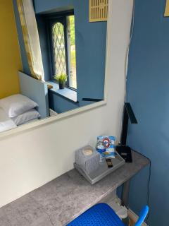 Heathrow Platform Rooms - West Drayton - 9