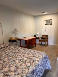 Lakecity Inn - Penticton - 0
