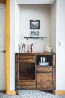 Mountainside - Stunning Views Downtown Location - 1