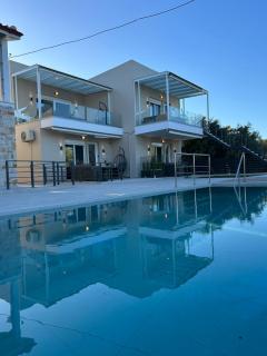 Rastoni Luxury Home - Pogoniá - 7