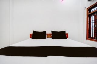 Hotel O Aarna Guesthouse - Varanasi - 2