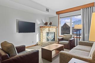 Falcon Crest Sunrise Retreat - Canmore - 6
