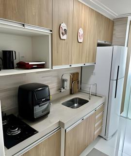 T501 - Apto Novo Ar cond Cama Queen Vaga - 4