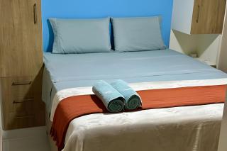 T501 - Apto Novo Ar cond Cama Queen Vaga - 1