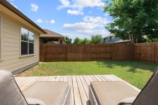 Near SoCo w Outdoor Escape - Austin - 5