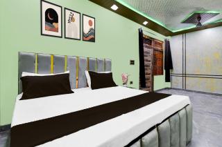 SPOT ON Golden Palace - Auraiya - 9