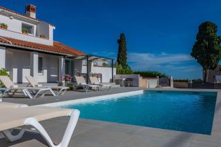 Villa Kati Bati, a perfect summer villa with pool - Butkovići - 8