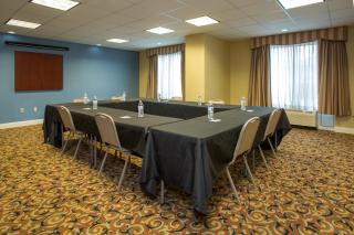 Holiday Inn Express Hotel & Suites Richmond by IHG - Richmond - 6