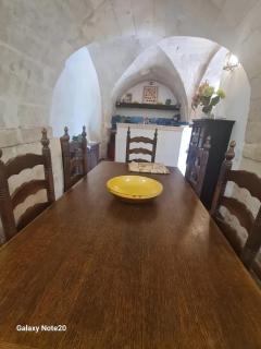 Maison spacieuse à Villeneuve-lès-Avignon avec terrasse_2 - Villeneuve-lès-Avignon - 4