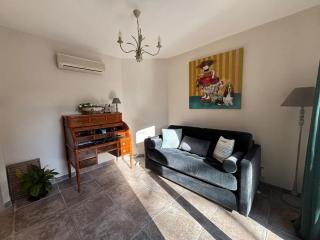 Villa moderne avec piscine à Saint-Siffret_2 - 5