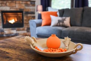 Moshannon Tree-Lined Pocono Retreat w Firepit Pool Table - Pocono Lake - 2