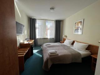Hotel Ratskeller Falkenstein Vogtland - Dresden - 0