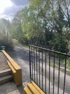 Riverlane Apartment Westport - Knappagh - 2
