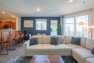 Serene 3BD - Gym, W-D, Parking - Sleeps 8 - Tempe - 4