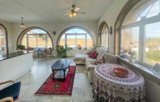Stunning Home In Conil De La Frontera - 4