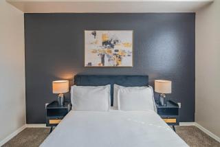Ample 2BD - ASU - Sloan Pk - WD Parking - Sleeps 8 - Tempe - 3