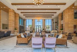 Lovely 1BR - Uptown- Biltmore Gym-Pool-Parking - Phoenix - 3