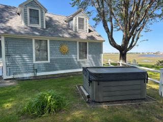 Bayview- 4Bedroom Footbridge Beach Family Home with Hot Tub! - Ogunquit - 4