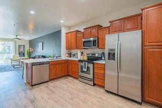 Ample 2BD - ASU - Sloan Pk - WD Parking - Sleeps 8 - Tempe - 8