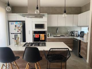 Amplia habitación, baño privado - San Luis Potosí - 4