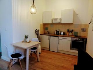 Studio Lumineux I Calme I Centre Ville I Metro Joliette I Internet fibre - 4