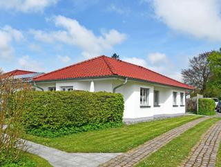 schöne Ferienwohnungen im Zentrum von Rügen - Thesenvitz - 8