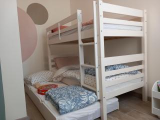 Dijon en famille - cosy, équipé bébé - 5 mn centre ville - Dijon - 7