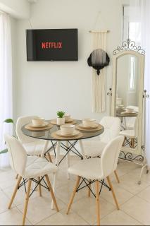 La vie est belle (Appartment with private parking) - Kavala - 9