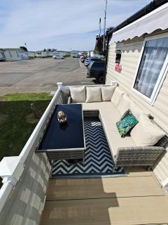 8 Berth Family Caravan with private terrace - Saint Osyth - 5