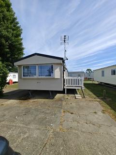 8 Berth Family Caravan with private terrace - Saint Osyth - 0
