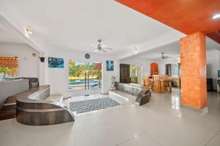 Tranquilo - Private Pool Near Beach Sleeps 16 - 5
