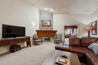 Riverside Bliss - Bellevue - 6