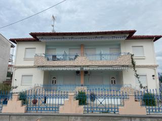 Karra's Guest Houses - Orfánion - 4