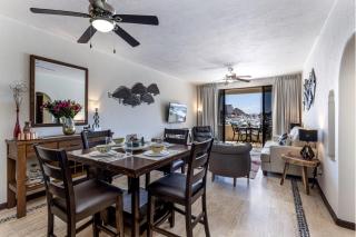 Amazing Condo Overlooking Cabo Marina Pool Access - Cabo San Lucas - 2