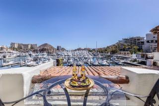 Amazing Condo Overlooking Cabo Marina Pool Access - Cabo San Lucas - 6