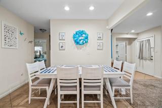 Pelicans Roost Water Park Less than 1 Mile Away - 3