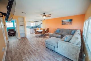 Fly Away to Sea Bird Life is Better in Flip-Flops - 4