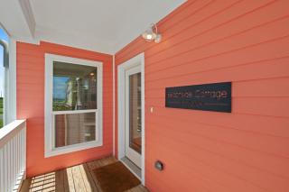 Beachside cottage- Pool Spa Pet-friendly Beachfront and so much more - Galveston - 5