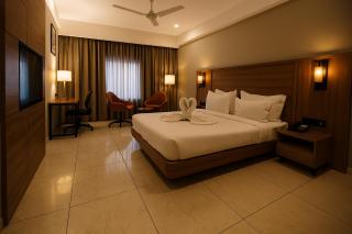 The Sky Imperial Hotel Kailash - Jamnagar - 5