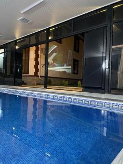 Gabala Milan Villa, indoor heated pool and jacuzzi with garden view - 1