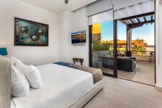 Hot Spot Overlooking Cabo Marina Private Terrace - Cabo San Lucas - 0