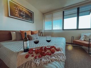 Garden 2BR Apt Steps from the Beach with Pool View - 0